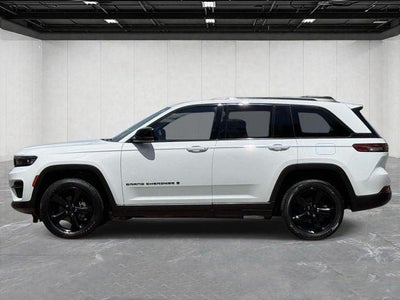2023 Jeep Grand Cherokee Altitude 4x4