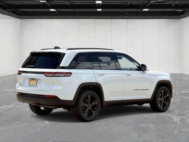 2023 Jeep Grand Cherokee Altitude 4x4