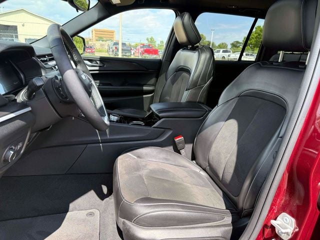 2023 Jeep Grand Cherokee Altitude X 4x4