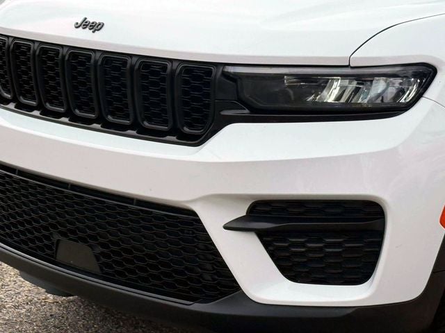 2023 Jeep Grand Cherokee Altitude 4x4