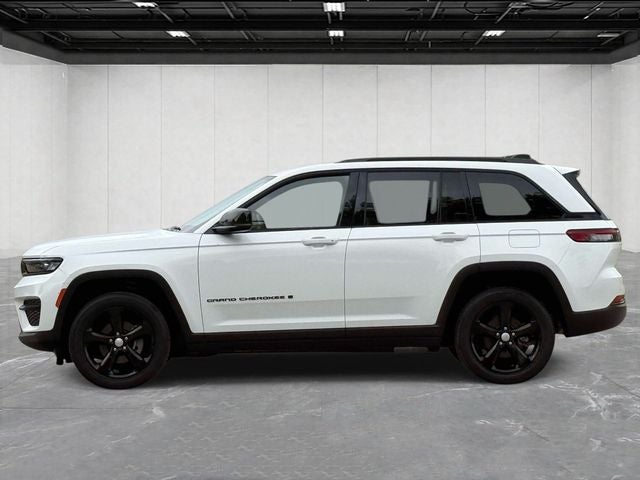 2023 Jeep Grand Cherokee Altitude 4x4