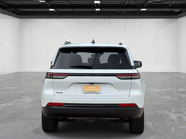 2023 Jeep Grand Cherokee Altitude 4x4