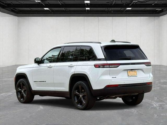 2023 Jeep Grand Cherokee Altitude 4x4