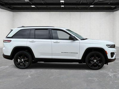 2023 Jeep Grand Cherokee Altitude 4x4