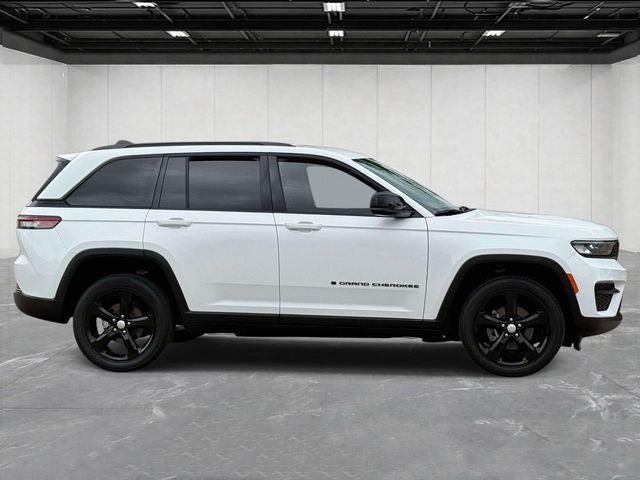2023 Jeep Grand Cherokee Altitude 4x4