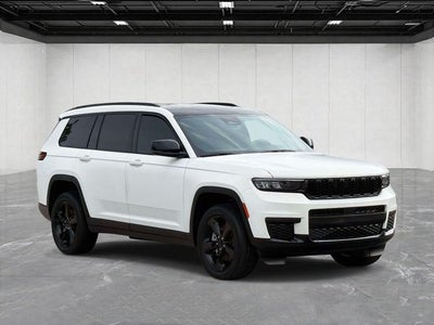 2023 Jeep Grand Cherokee L Altitude 4x4