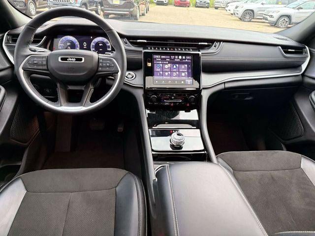 2023 Jeep Grand Cherokee L Altitude 4x4