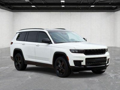 2023 Jeep Grand Cherokee L Altitude 4x4