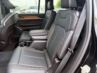 2023 Jeep Grand Cherokee L Summit Reserve 4x4