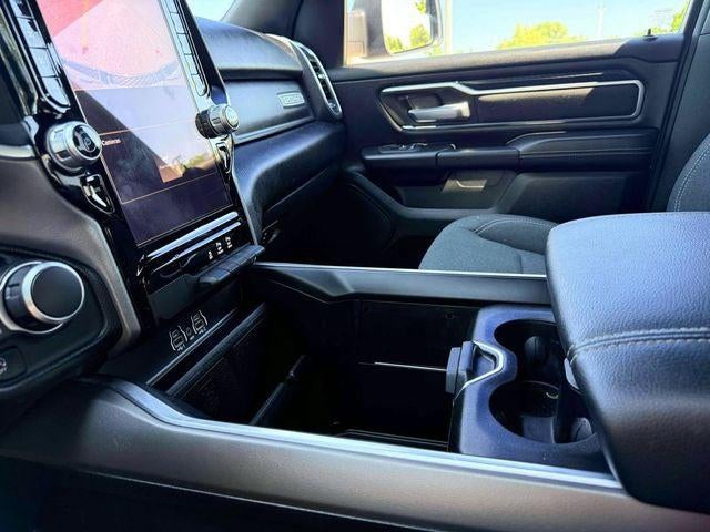 2025 RAM 1500 Big Horn Crew Cab 4x4 5'7' Box