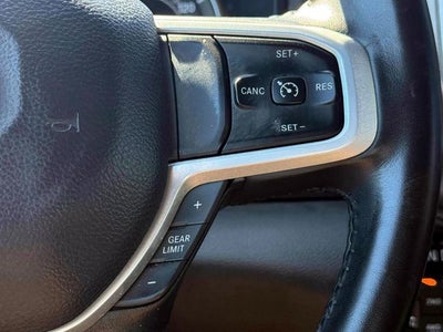 2023 RAM 1500 Big Horn Crew Cab 4x4 5'7' Box