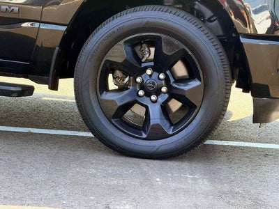 2019 RAM 1500 Big Horn/Lone Star Crew Cab 4x4 5'7' Box