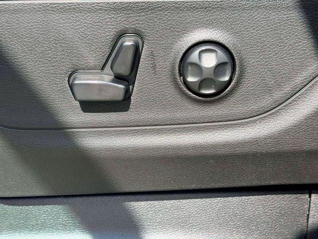 2019 RAM 1500 Big Horn/Lone Star Crew Cab 4x4 5'7' Box
