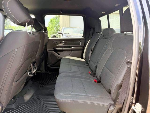 2020 RAM 1500 Big Horn Crew Cab 4x4 5'7' Box