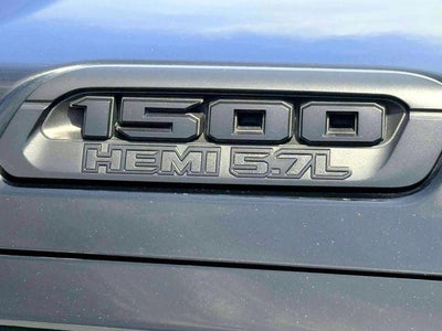 2020 RAM 1500 Big Horn Crew Cab 4x4 5'7' Box