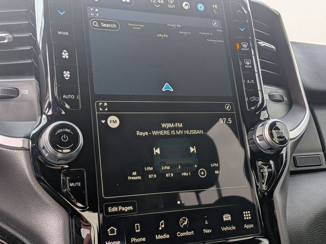 2023 RAM 1500 Big Horn Crew Cab 4x4 5'7' Box