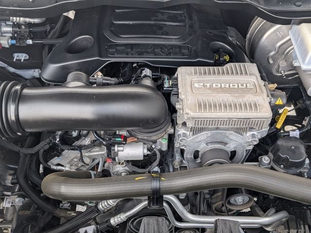 2023 RAM 1500 Big Horn Crew Cab 4x4 5'7' Box