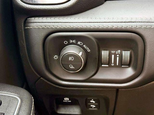 2023 RAM 1500 Limited Crew Cab 4x4 5'7' Box