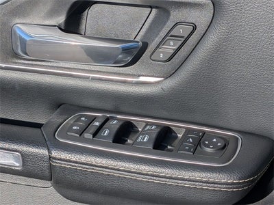 2022 RAM 1500 Laramie Crew Cab 4x4 5'7' Box