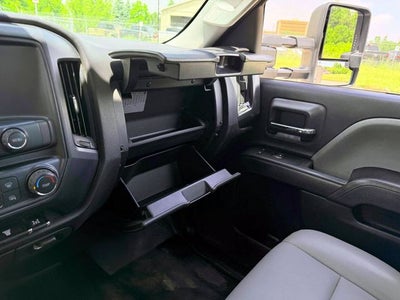 2016 Chevrolet Silverado 3500HD Chassis WT