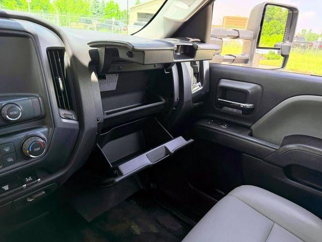 2016 Chevrolet Silverado 3500HD Chassis WT
