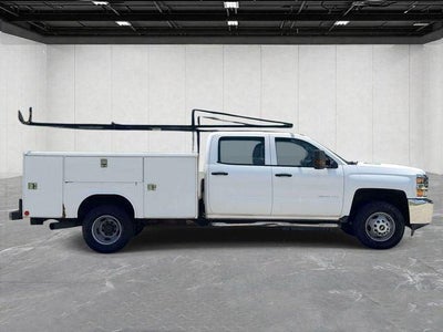 2016 Chevrolet Silverado 3500HD Chassis WT