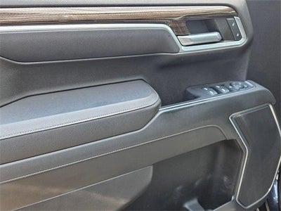 2022 Chevrolet Silverado 1500 4WD Crew Cab Short Bed RST