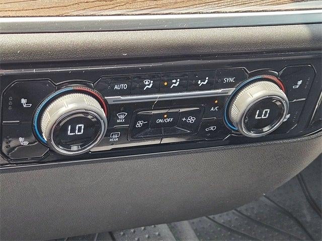 2022 Chevrolet Silverado 1500 4WD Crew Cab Short Bed RST