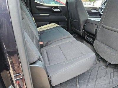 2022 Chevrolet Silverado 1500 4WD Crew Cab Short Bed RST