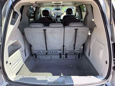 2010 Chrysler Town & Country Touring