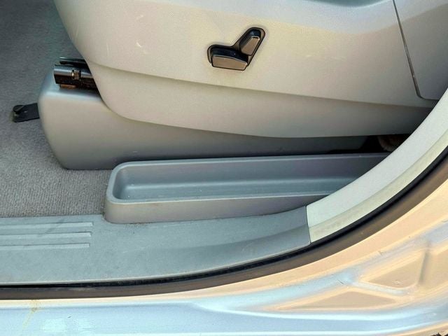 2010 Chrysler Town & Country Touring