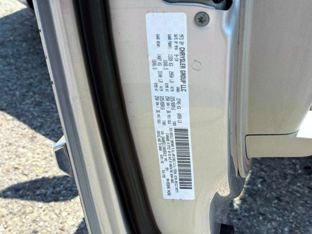 2010 Chrysler Town & Country Touring