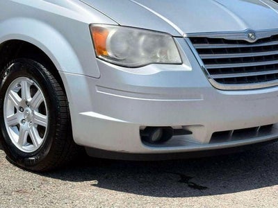 2010 Chrysler Town & Country Touring