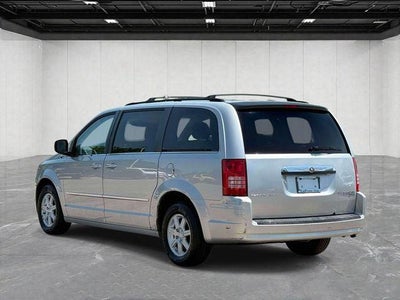 2010 Chrysler Town & Country Touring