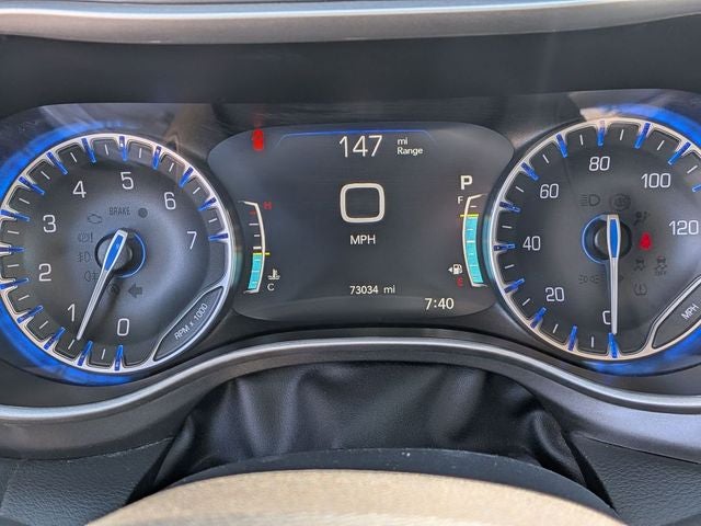 2024 Chrysler Pacifica Touring L