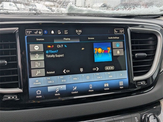 2023 Chrysler Pacifica Touring L