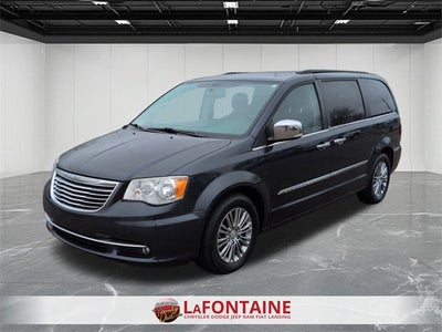 2013 Chrysler Town & Country Touring-L
