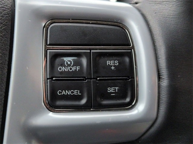 2013 Chrysler Town & Country Touring-L