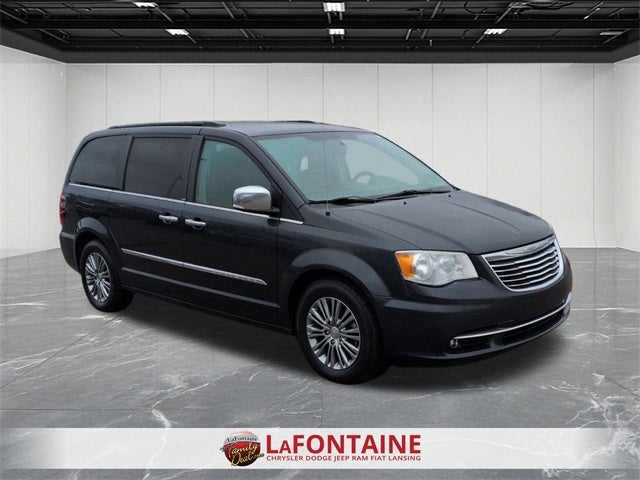 2013 Chrysler Town & Country Touring-L