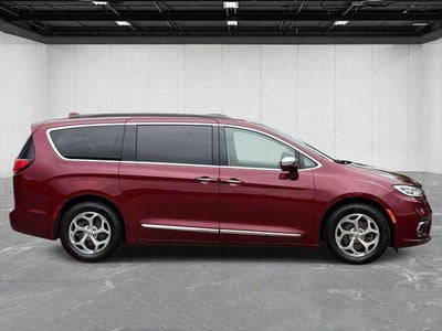 2022 Chrysler Pacifica Limited