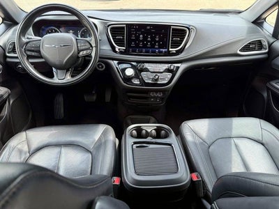 2022 Chrysler Pacifica Touring L AWD