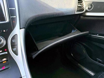 2019 Lincoln Nautilus Select