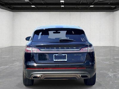 2019 Lincoln Nautilus Select