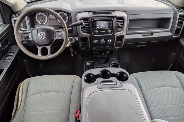 2018 RAM 2500 Tradesman Crew Cab 4x4 6'4' Box