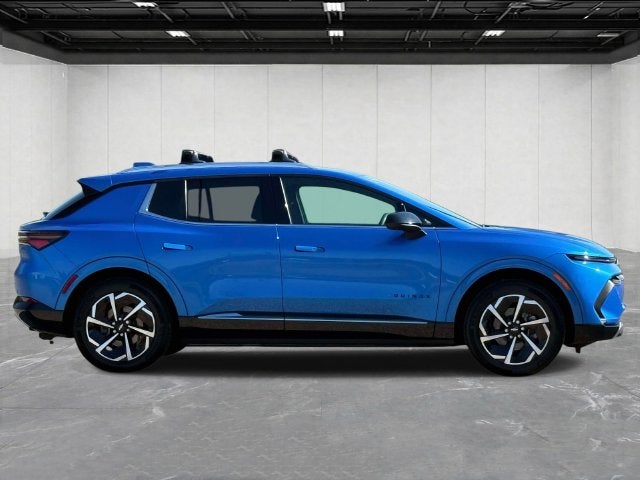 2025 Chevrolet Equinox EV LT 2