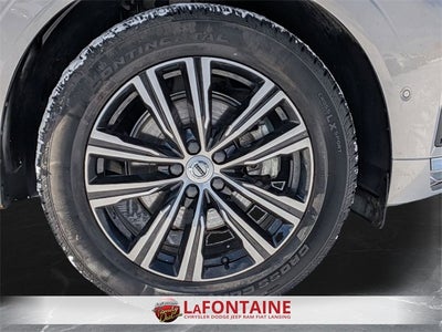 2022 Volvo XC60 B5 Inscription