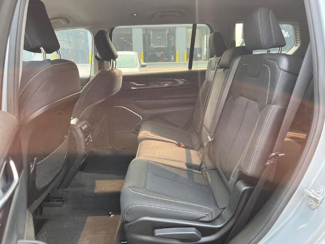 2021 Jeep Grand Cherokee L Laredo