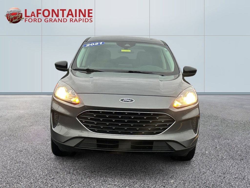 2021 Ford Escape SE Hybrid