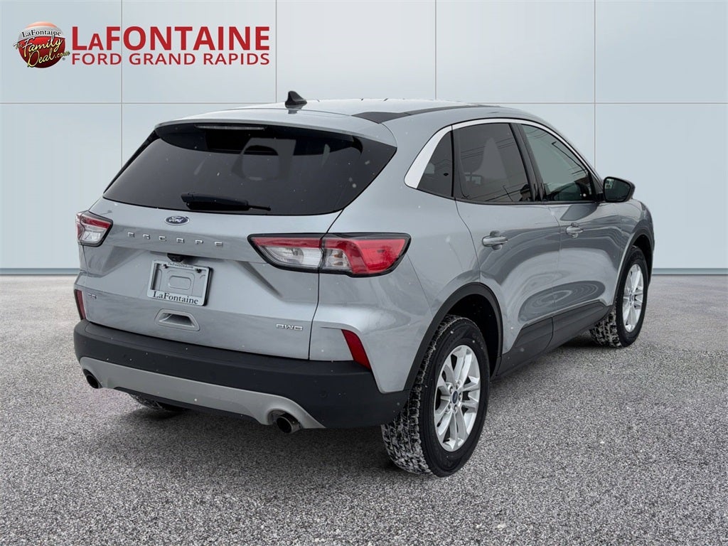 2022 Ford Escape SE