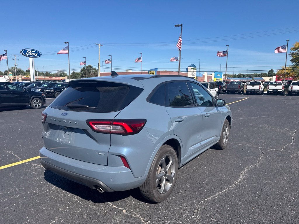 2024 Ford Escape ST-Line